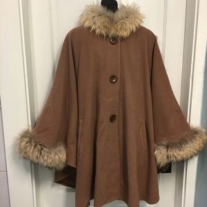 ME-JAY wool/cashmere blend cape with fur trim
